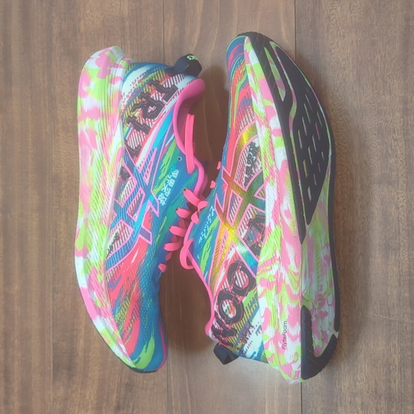 Asics Women's Shoes - Picture 3 of 11